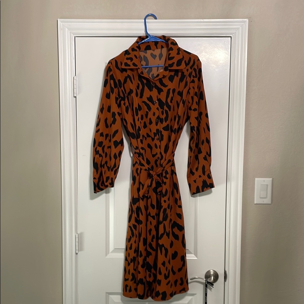 Women’s Brown and Black Leopard Print Dress
